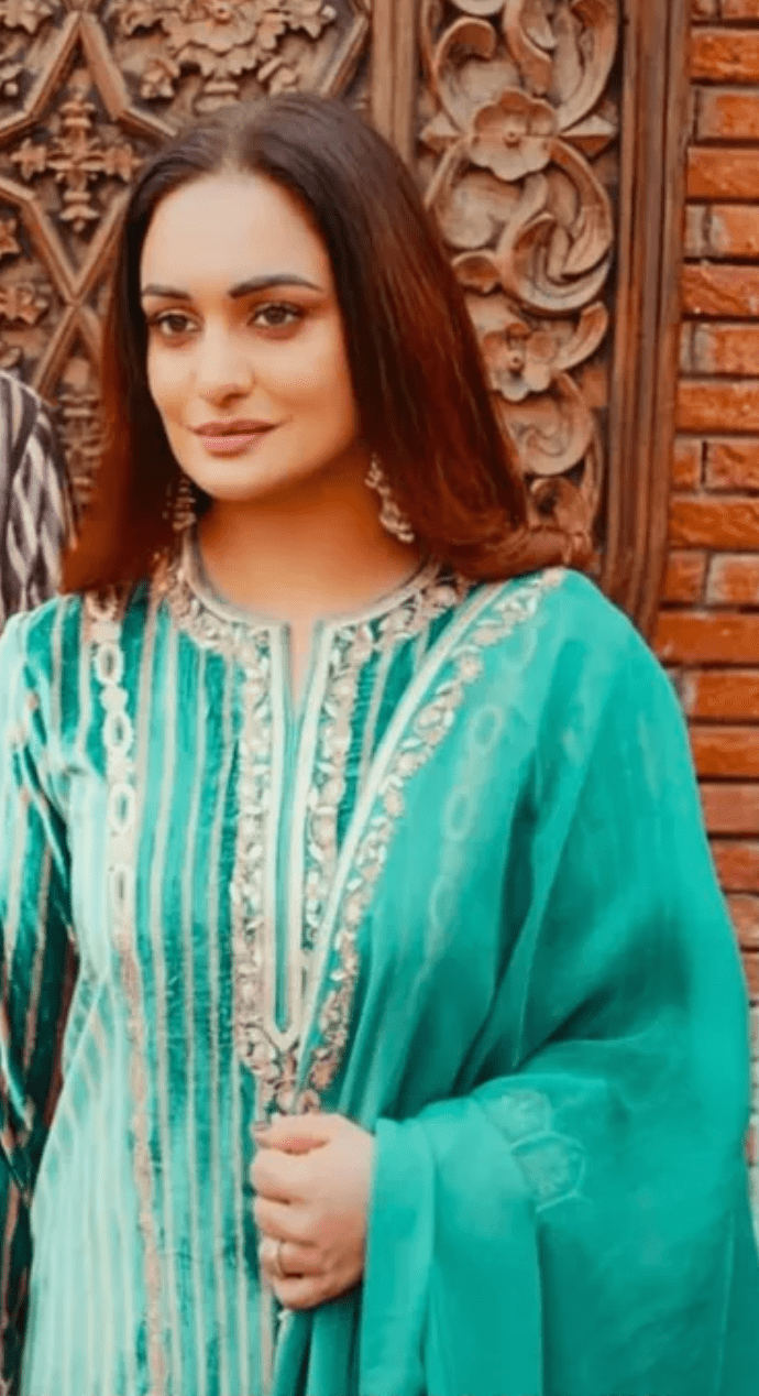 Dark Green Striped Velvet Kurta Set - Anuradha Grewal