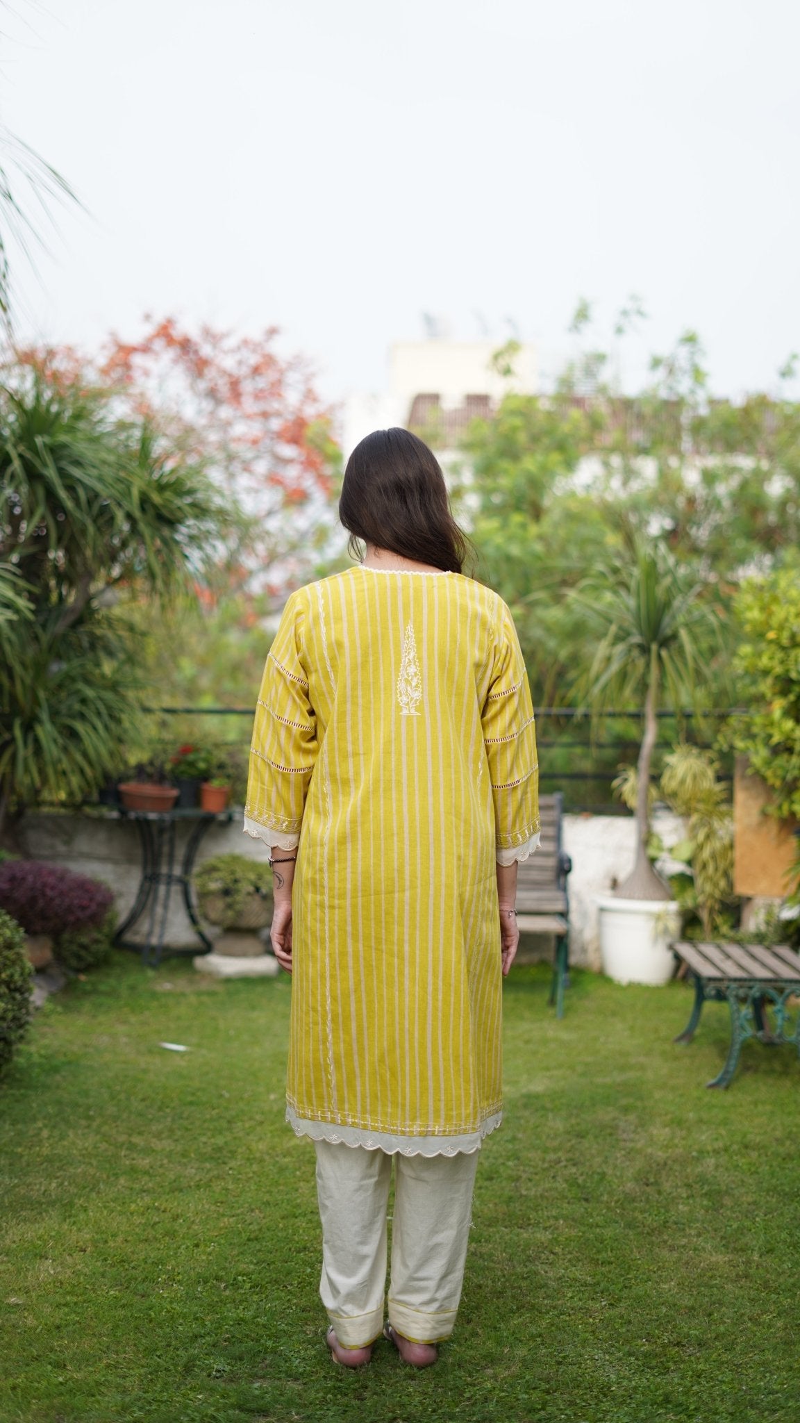 Lime green cotton kurta set - Anuradha Grewal